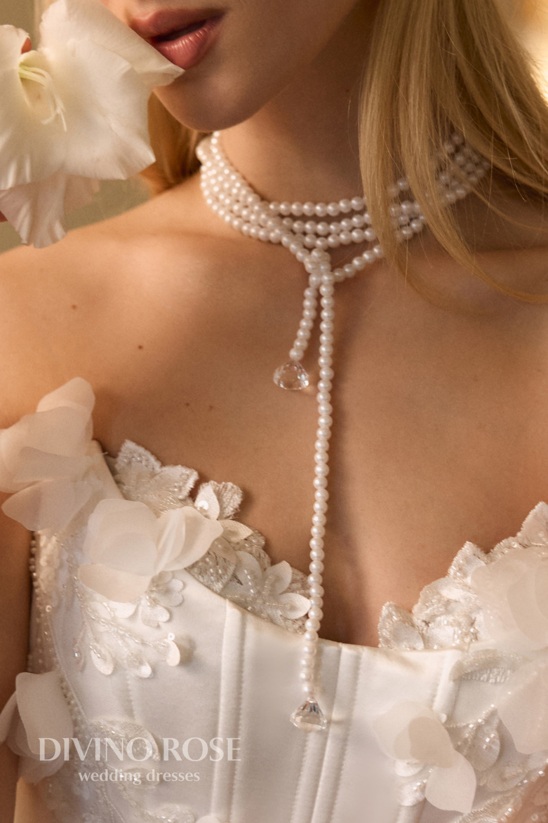 Blanmange_choker-2000-2